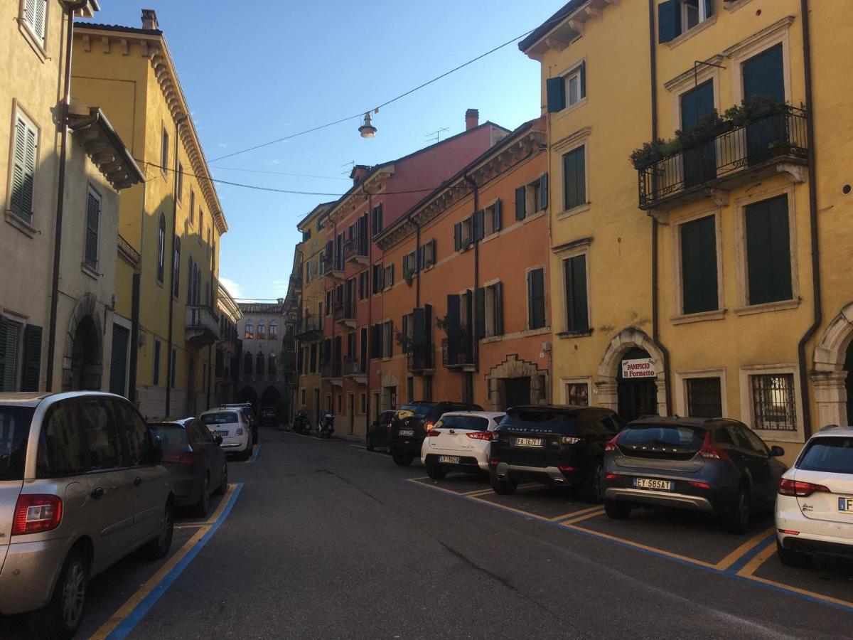 Arela Apartamento Verona Exterior foto